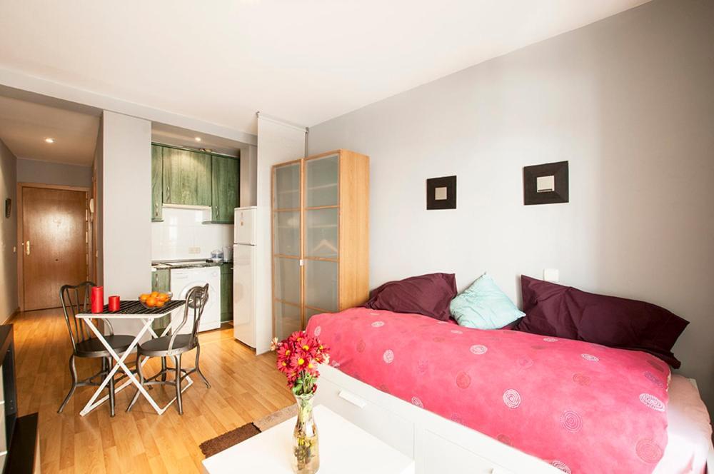 Apartamentos Eloisa Madrid Oda fotoğraf